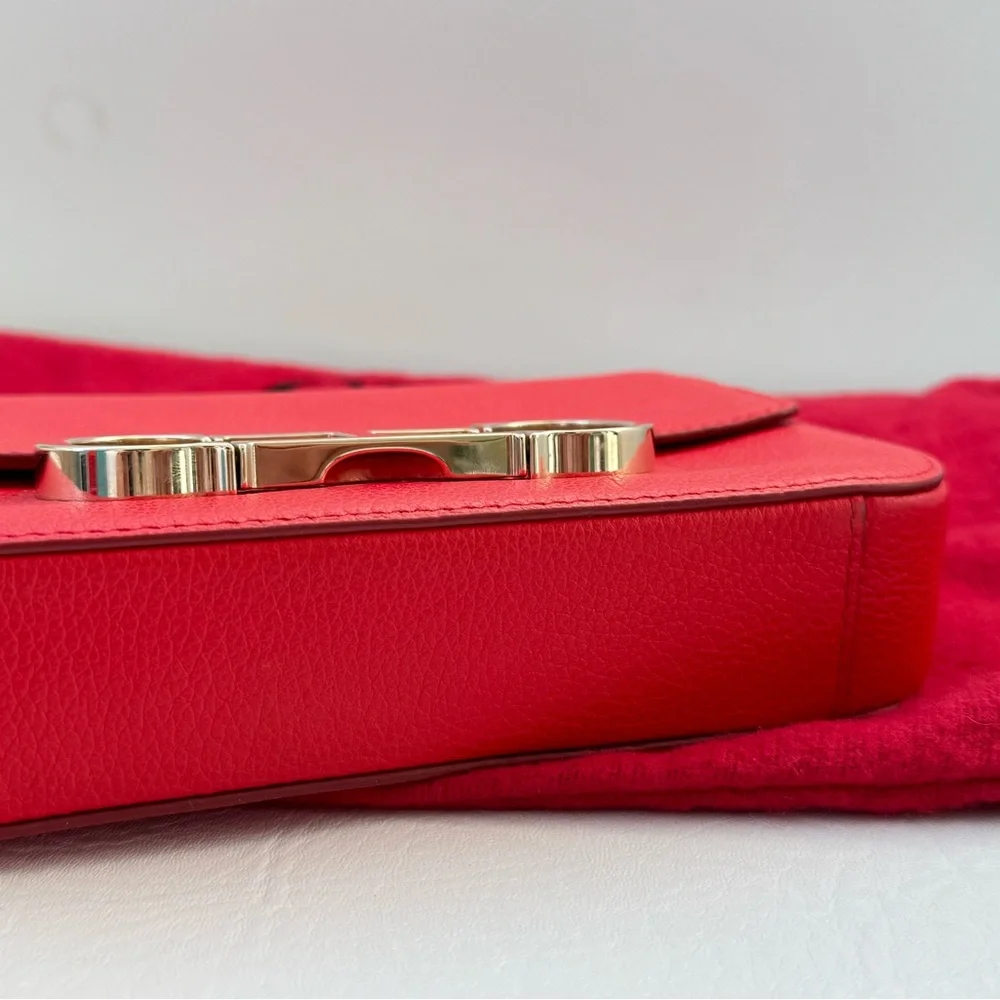Carolina Herrera Insignia Belt Bag - Picture 7 of 9